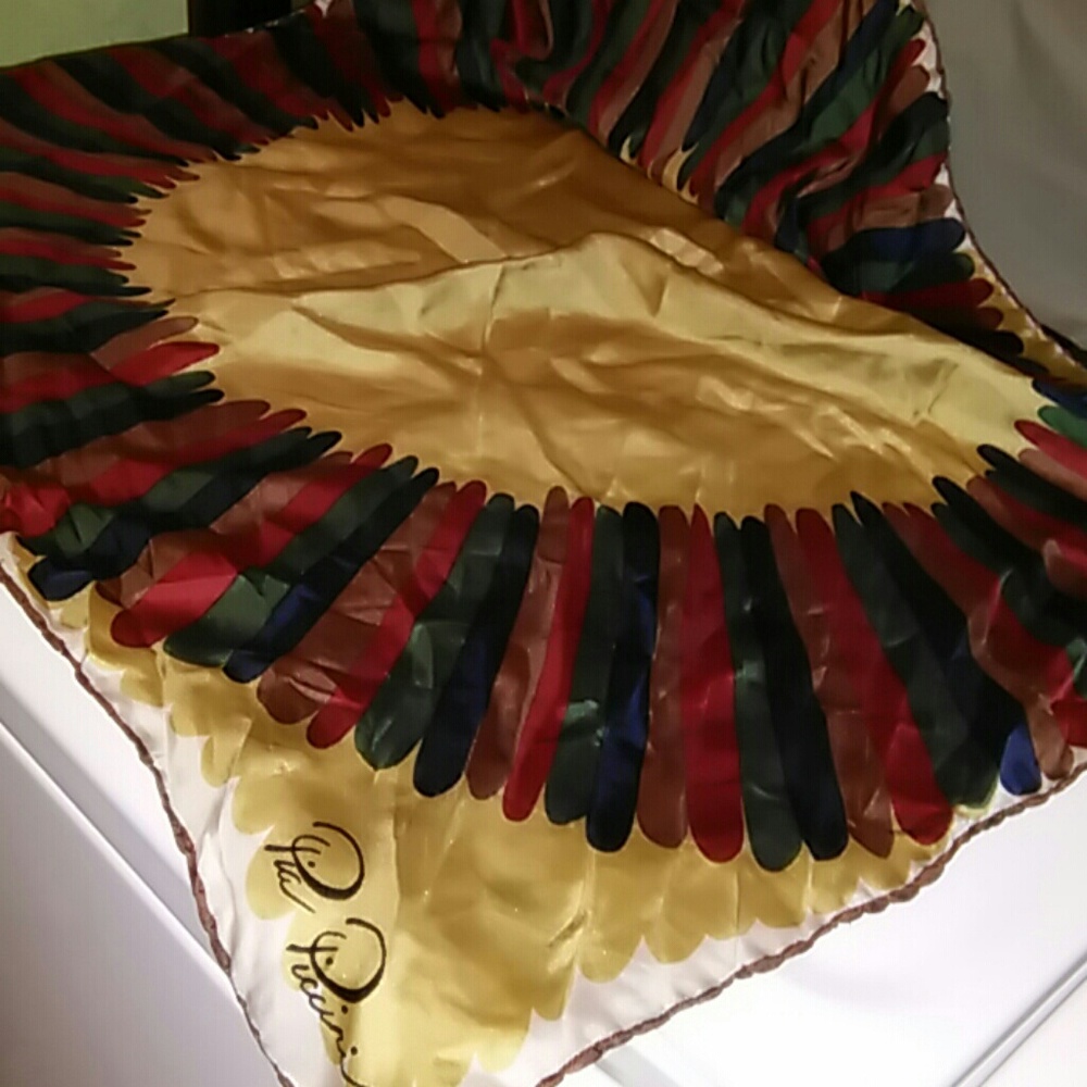 Scarf - Picture 2 of 2